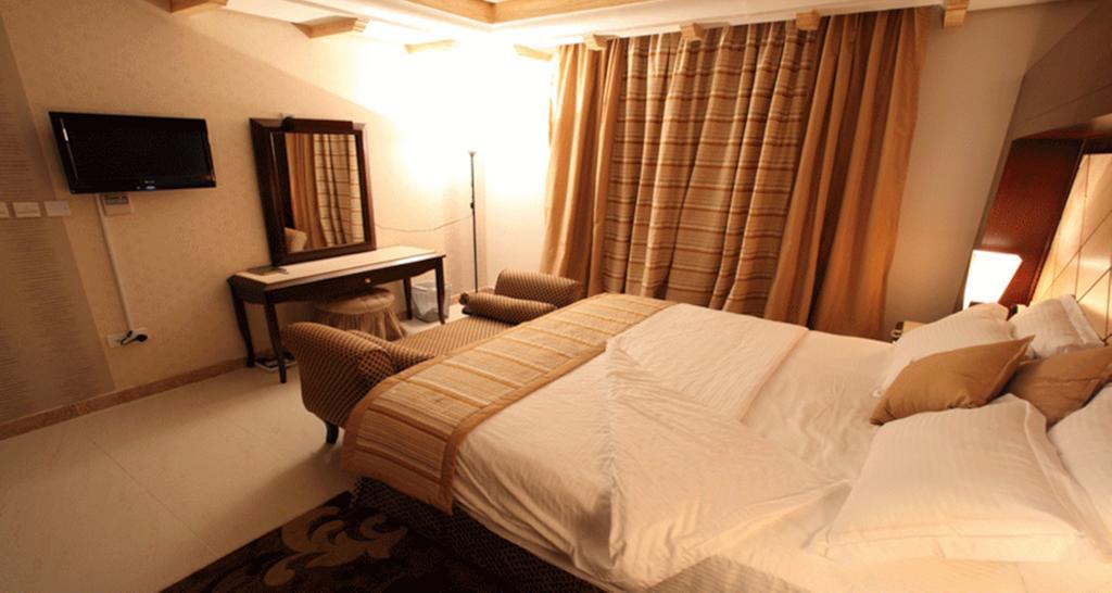 Lavande Suites Janbu Szoba fotó